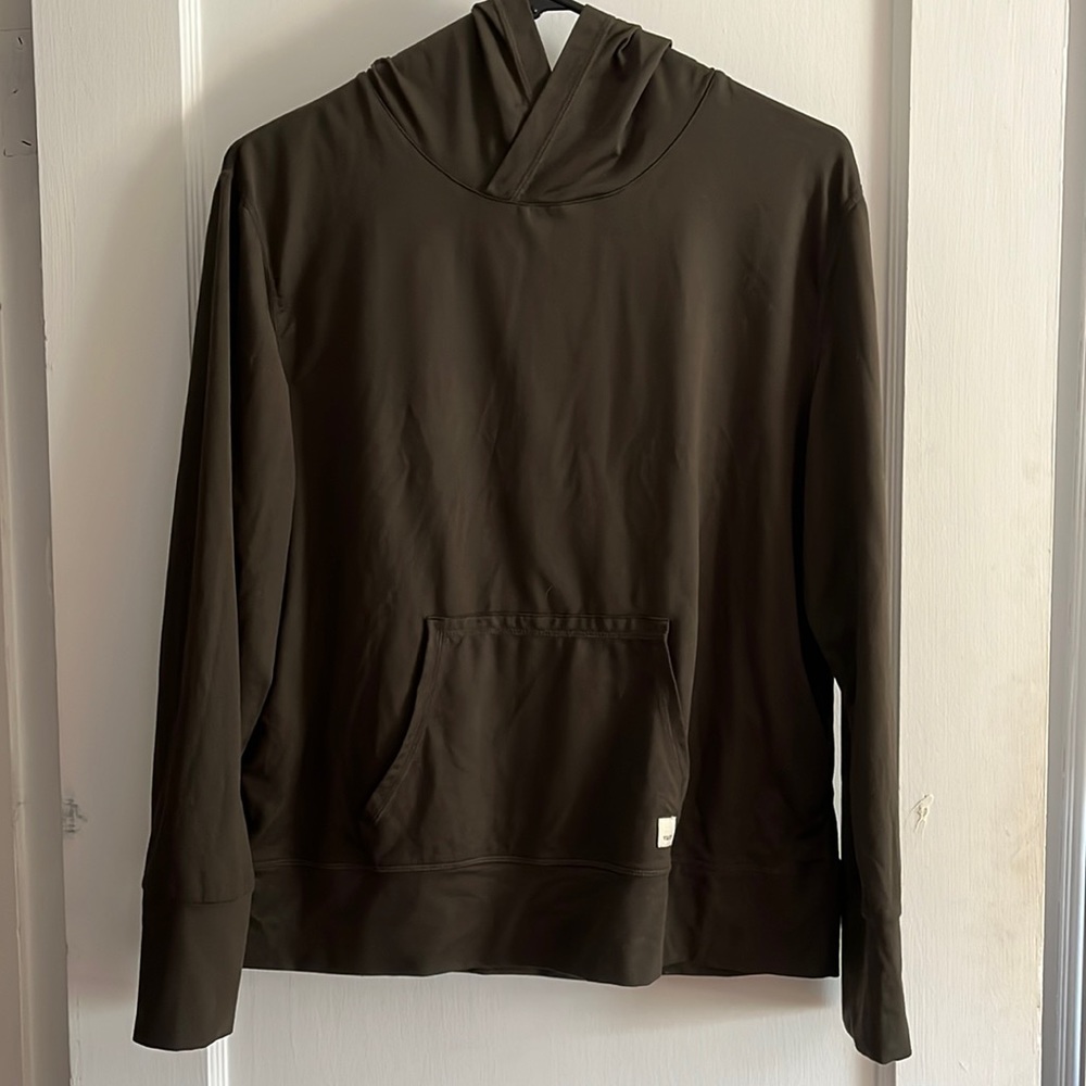 Vuori lightweight hoodie M olive green
